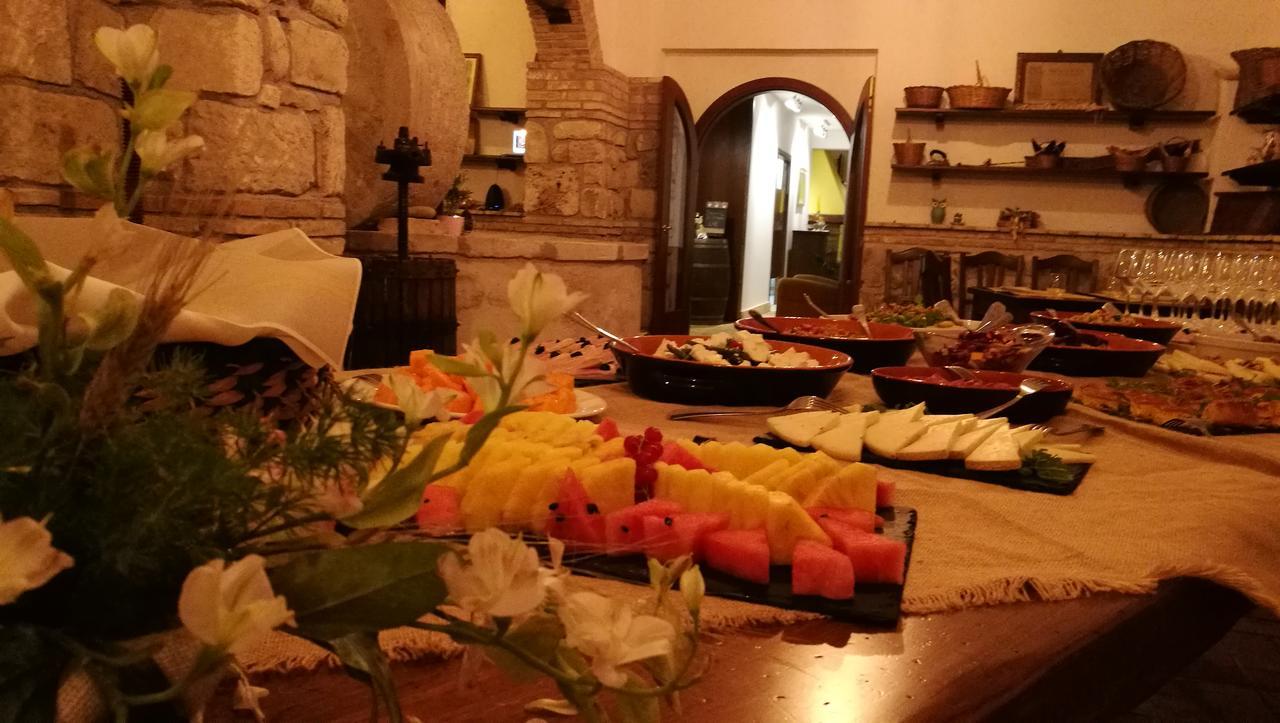 Lae' Affittacamere Roccamontepiano Exteriör bild
